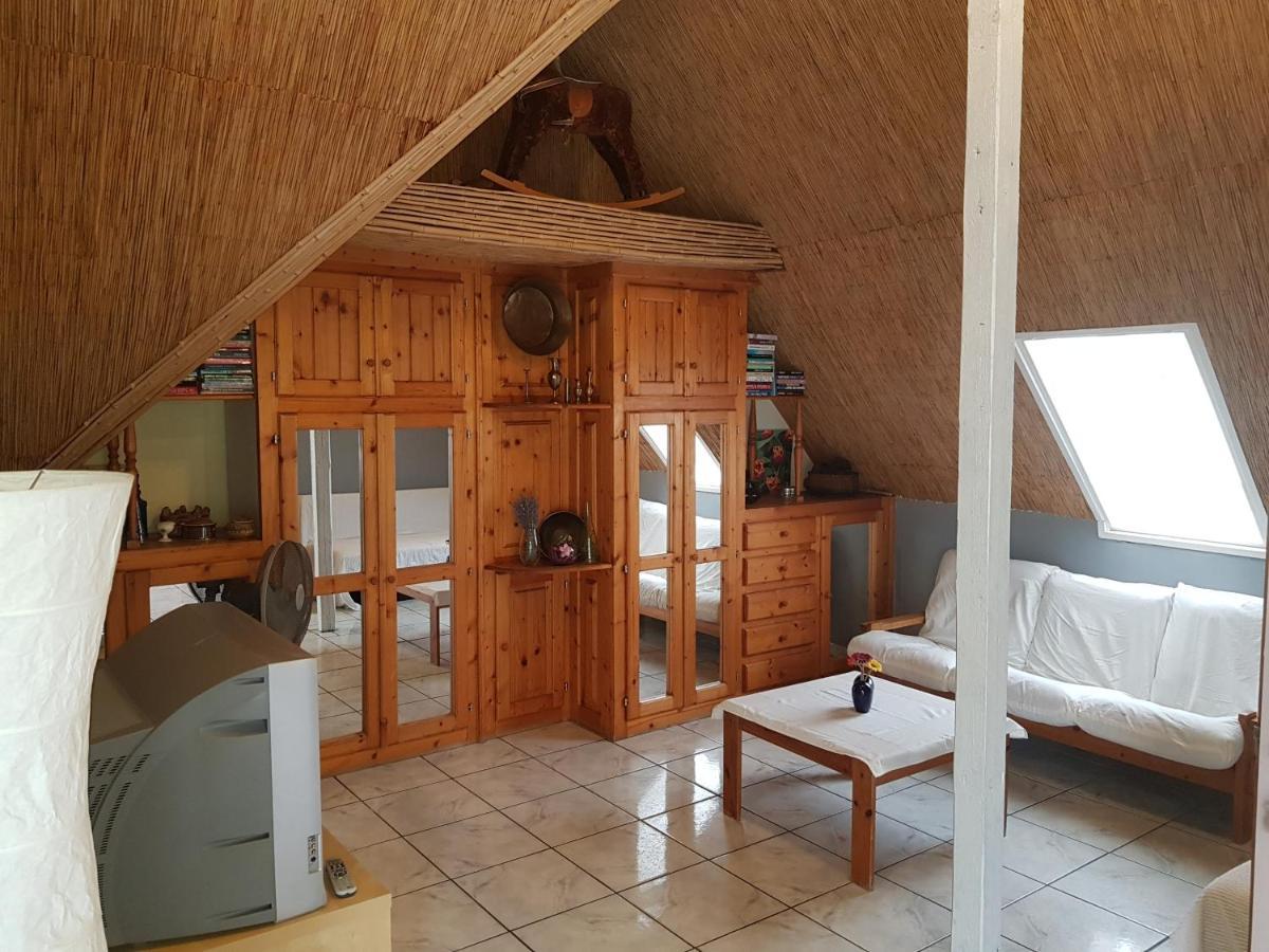 Aron Apartman Bytom Extérieur photo